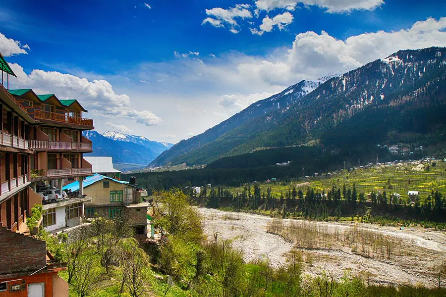Places to Explore Near Old Manali