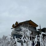 Manali valley resort