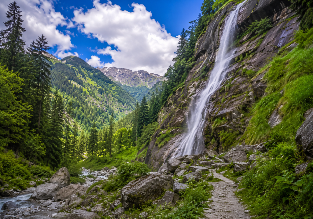 Jogini Waterfall Trek